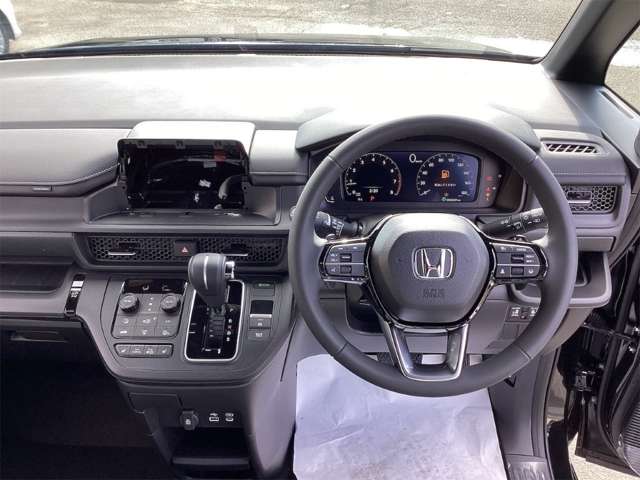 ホンダ ステップワゴン １．５ スパーダ R7年 (近畿) 99