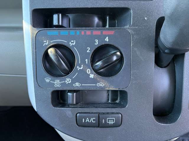 ダイハツ タント ６６０ Ｌ ＳＡＩＩ H27年 (近畿) 99