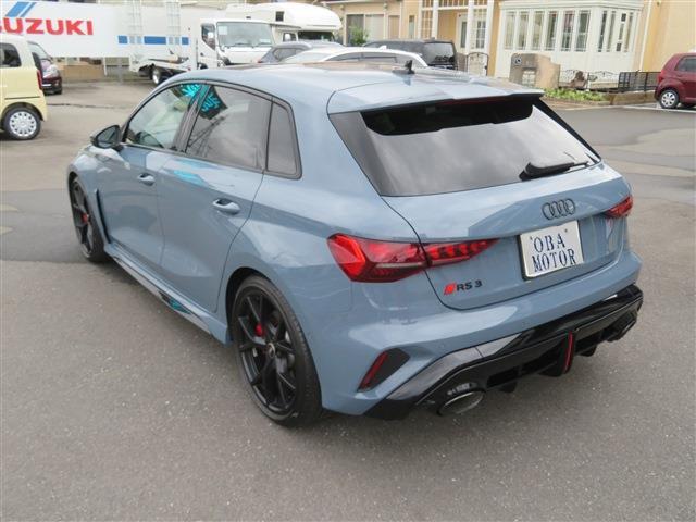 アウディ ＲＳ３　スポーツバック ２．５ ４ＷＤ R7年 (東北) 99