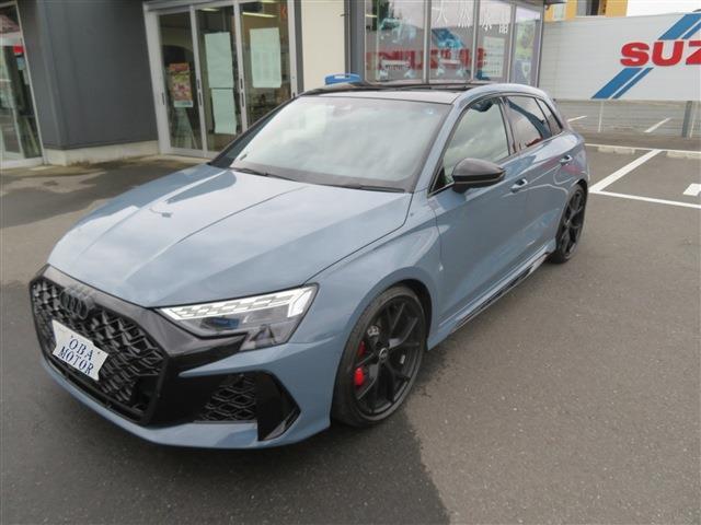 アウディ ＲＳ３　スポーツバック ２．５ ４ＷＤ R7年 (東北) 99