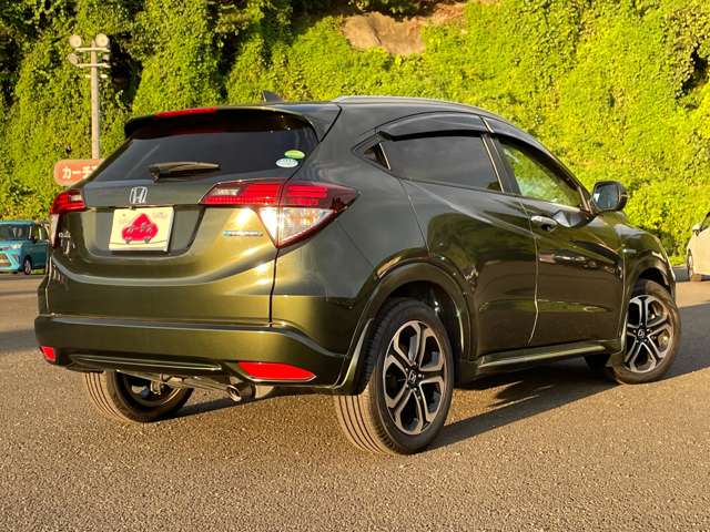 ホンダ ヴェゼル １．５ ハイブリッド Ｚ ホンダセンシング H28年 (東北) 99