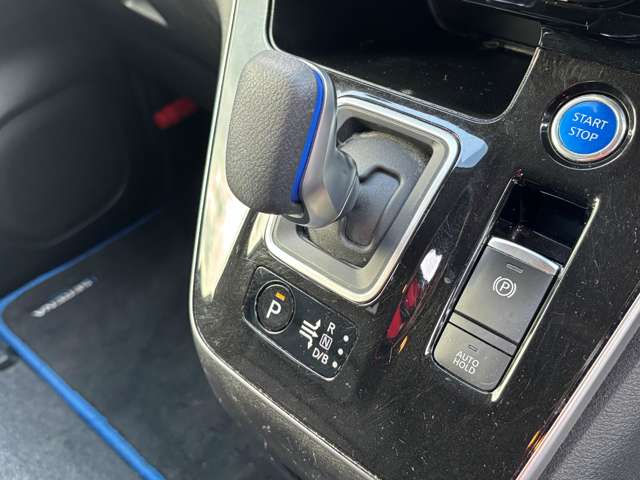 日産 セレナ １．２ Ｅ－ＰＯＷＥＲ ハイウェイスター Ｖ R4年 (東北) 99