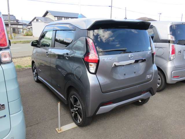 日産 デイズ ６６０ ハイウェイスターＧターボ ４ＷＤ R3年 (東北) 99