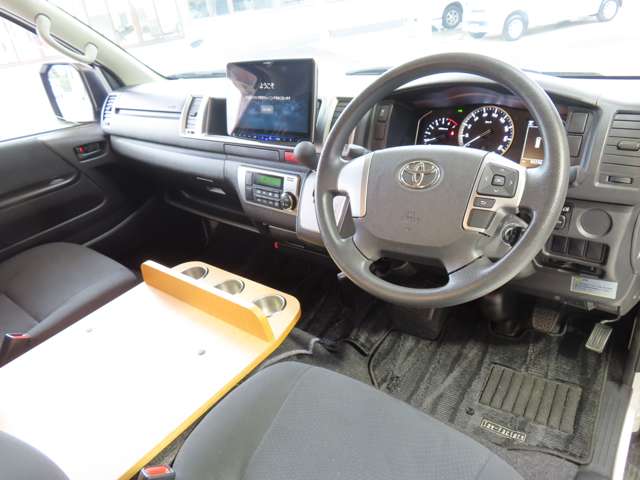 トヨタ ハイエースバン トイファクトリー R3年 (関東) 99