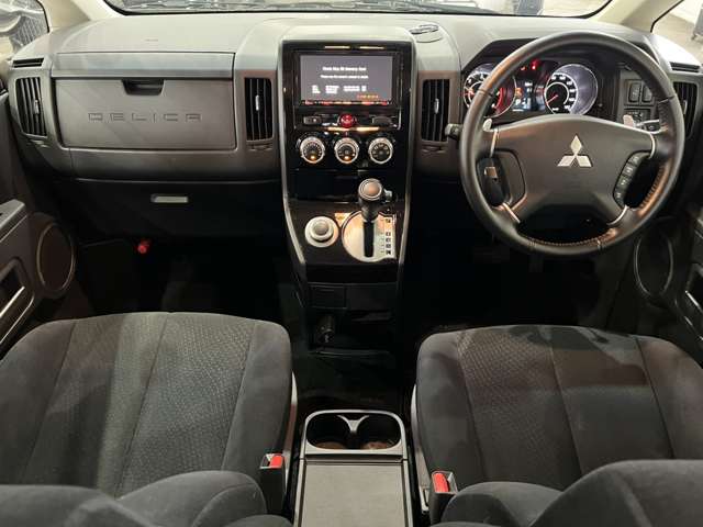 三菱 デリカ　Ｄ：５ ２．２ Ｄ パワーパッケージ ディーゼルターボ ４ＷＤ H30年 (関東) 99