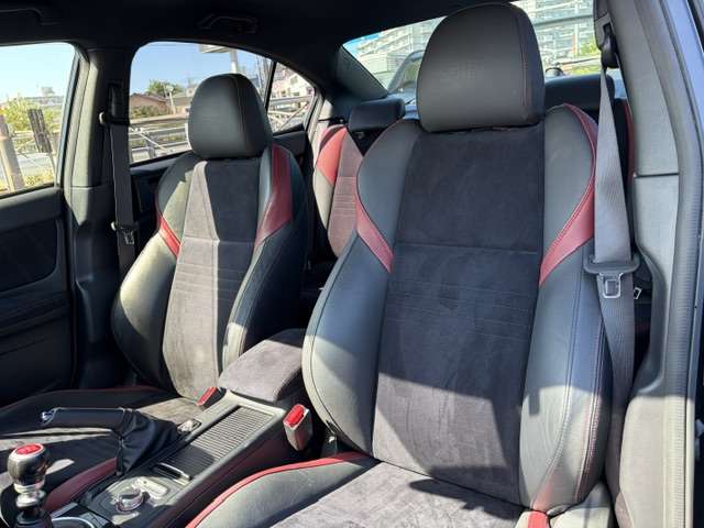 スバル ＷＲＸ　ＳＴＩ ＳＴＩ ２．０ タイプＳ ４ＷＤ H27年 (関東) 99