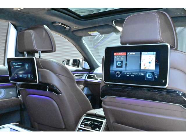 ＢＭＷ ７シリーズ Ｍ７６０ＬＩ Ｘドライブ ４ＷＤ R1年 (関東) 99