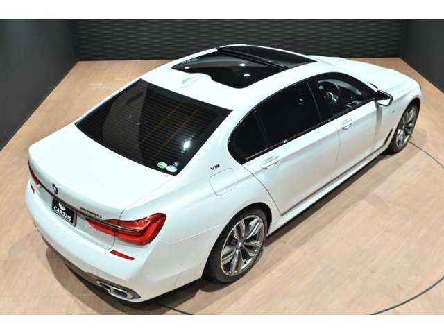ＢＭＷ ７シリーズ Ｍ７６０ＬＩ Ｘドライブ ４ＷＤ R1年 (関東) 99