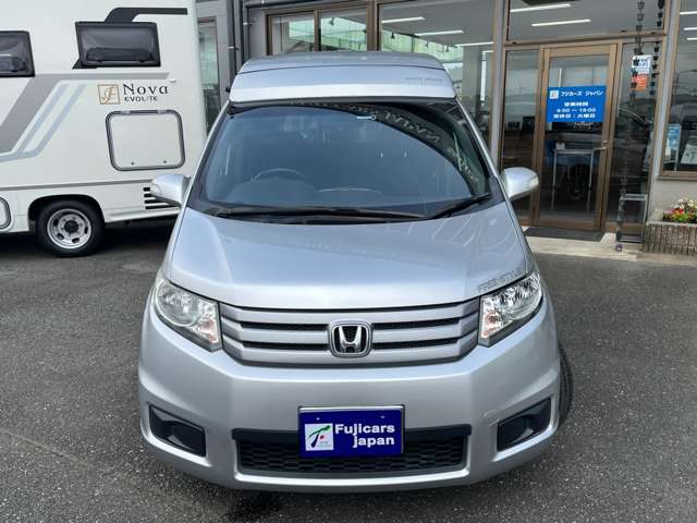 ホンダ フリードスパイク ホワイトハウス H25年 (関東) 99