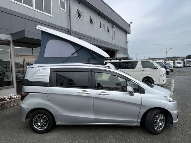 ホンダ フリードスパイク ホワイトハウス H25年 (関東) 99