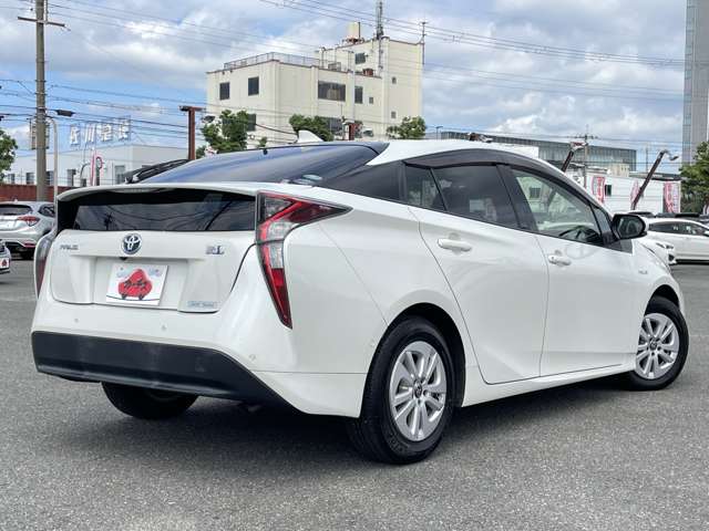 トヨタ プリウス １．８ Ｓ セーフティ プラス H29年 (近畿) 99