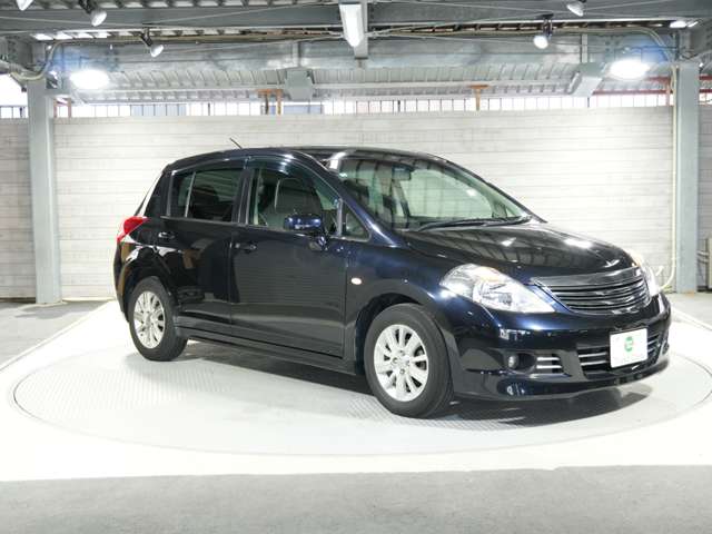 日産 ティーダ １．５ アクシス H22年 (近畿) 99