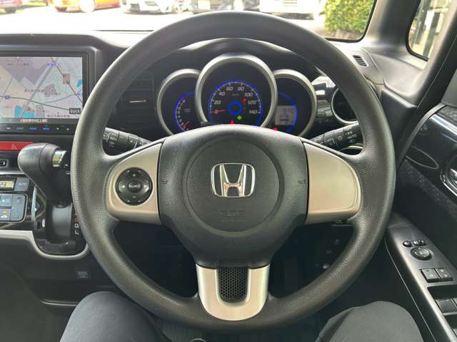 ホンダ Ｎ　ＢＯＸ ６６０ カスタムＧ ＳＳパッケージ H26年 (近畿) 99