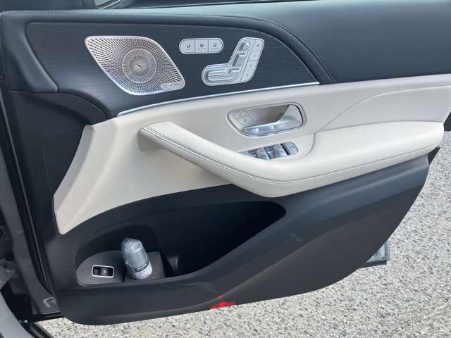 メルセデスベンツ ＧＬＳクラス ４５０ Ｄ ４マチック （ＩＳＧ搭載モデル） ＡＭＧラインパッケージ ディーゼルターボ４ＷＤ ＭＰ２０２４０２ R6年 (近畿) 99