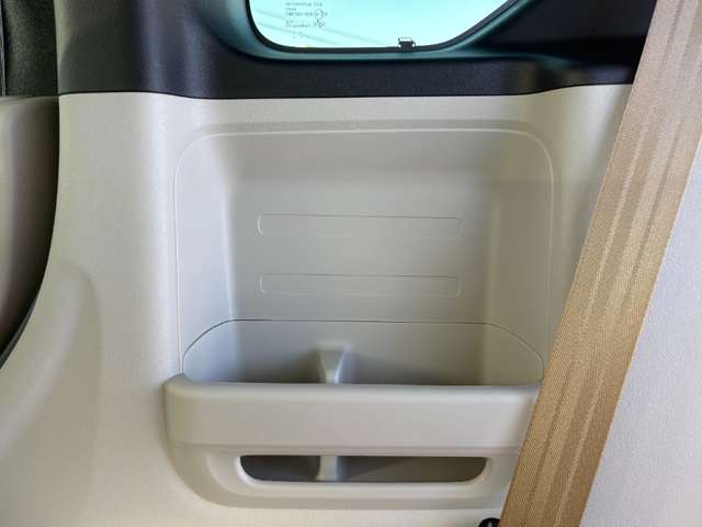 ホンダ Ｎ　ＢＯＸ ６６０ R8年 (近畿) 99