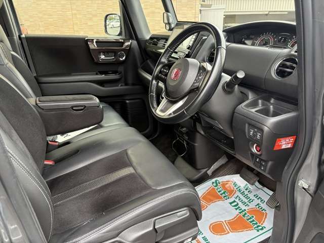 ホンダ Ｎ　ＢＯＸ カスタム ６６０ Ｇ Ｌ ターボ ホンダセンシング H30年 (近畿) 99
