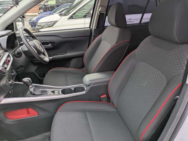 トヨタ ライズ　ハイブリッド ハイブリッド １．２ Ｚ R4年 (近畿) 99