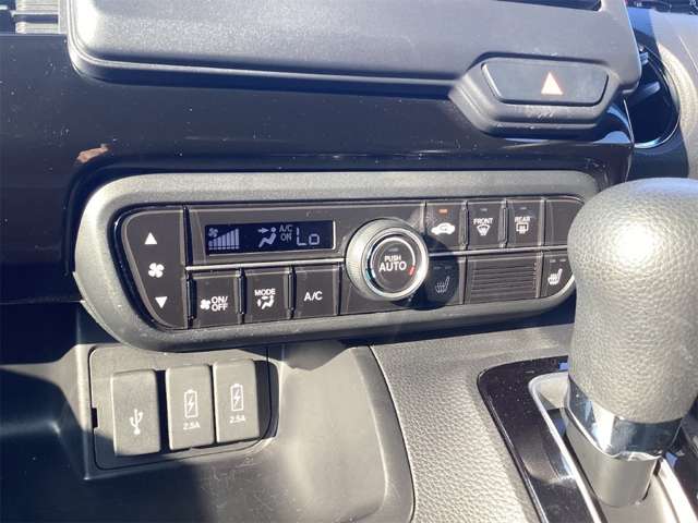 ホンダ Ｎ　ＢＯＸ カスタム ６６０ Ｌ R4年 (近畿) 99
