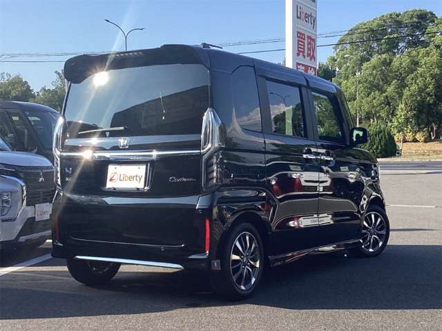 ホンダ Ｎ　ＢＯＸ カスタム ６６０ Ｌ R4年 (近畿) 99