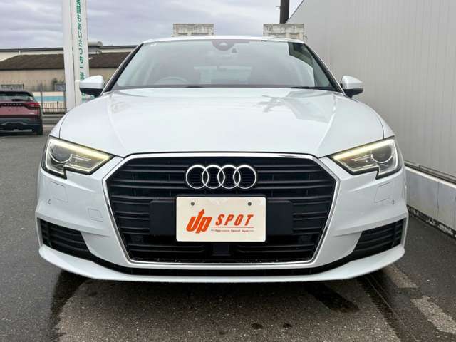 アウディ Ａ３　スポーツバック ３０　ＴＦＳＩ R2年 (近畿) 99