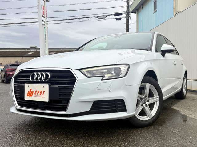 アウディ Ａ３　スポーツバック ３０　ＴＦＳＩ R2年 (近畿) 99