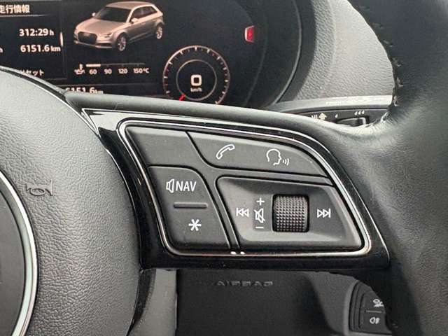 アウディ Ａ３　スポーツバック ３０　ＴＦＳＩ R2年 (近畿) 99