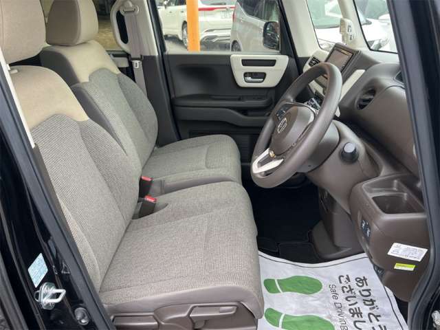 ホンダ Ｎ　ＢＯＸ ６６０ Ｌ R4年 (近畿) 99