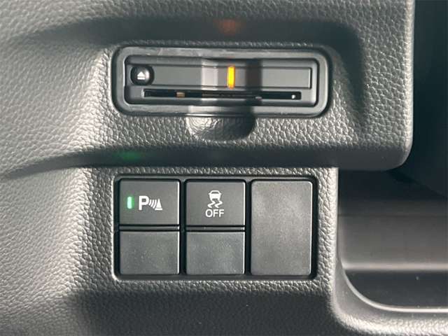 ホンダ Ｎ　ＢＯＸ カスタム ６６０ Ｌ ターボ コーディネートスタイル R3年 (近畿) 99