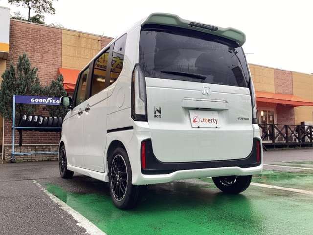 ホンダ Ｎ　ＢＯＸ カスタム ６６０ ターボ コーディネートスタイル モノトーン R8年 (近畿) 99
