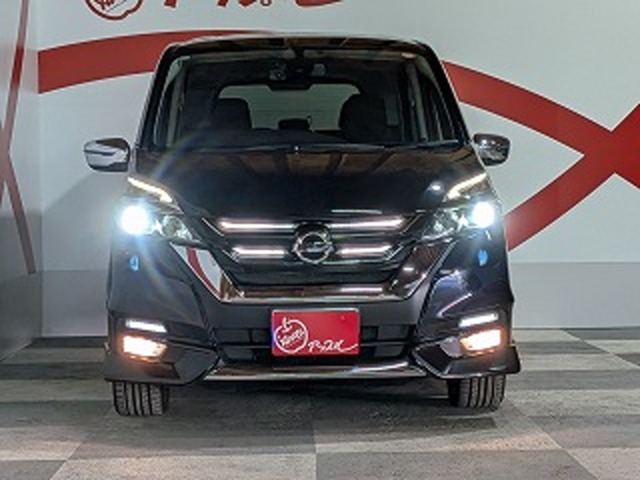日産 セレナ ２．０ ハイウェイスター ４ＷＤ H28年 (東北) 99
