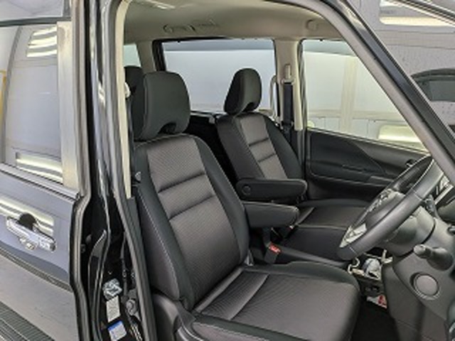 日産 セレナ ２．０ ハイウェイスター ４ＷＤ H28年 (東北) 99