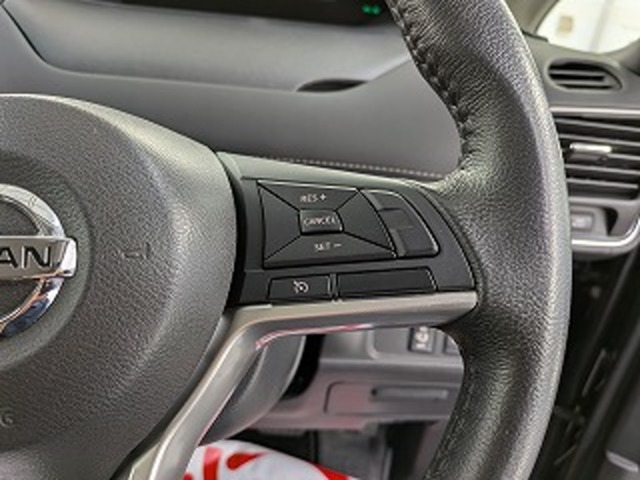 日産 セレナ ２．０ ハイウェイスター ４ＷＤ H28年 (東北) 99