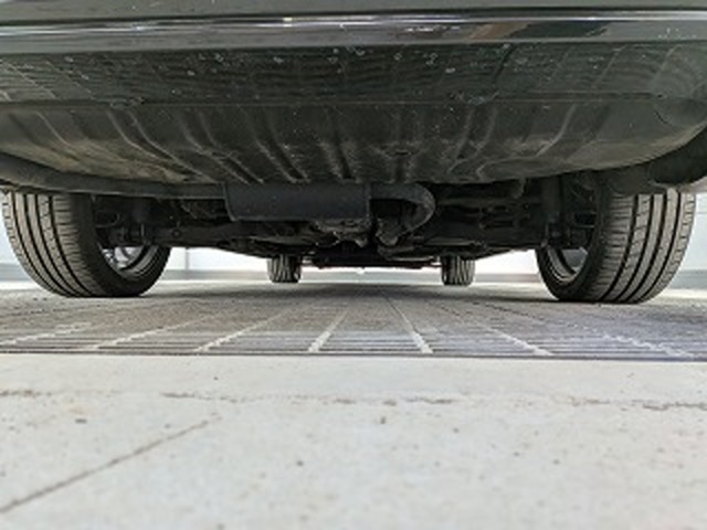 日産 セレナ ２．０ ハイウェイスター ４ＷＤ H28年 (東北) 99
