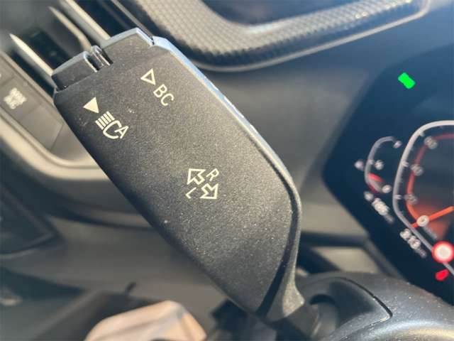 ＢＭＷ １シリーズ １１８Ｉ プレイ ＤＣＴ R2年 (近畿) 99