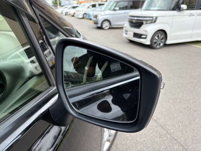 日産 ノート １．２ Ｘ R1年 (近畿) 99