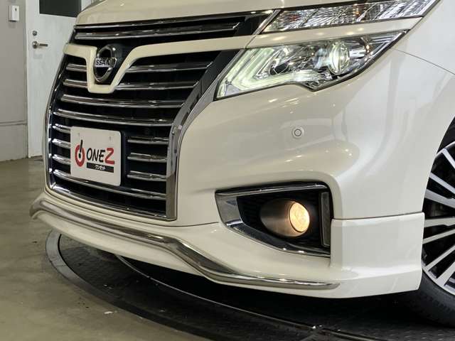 日産 エルグランド ２．５ ２５０ハイウェイスターＳ セカンドスライドアップシート R1年 () 99
