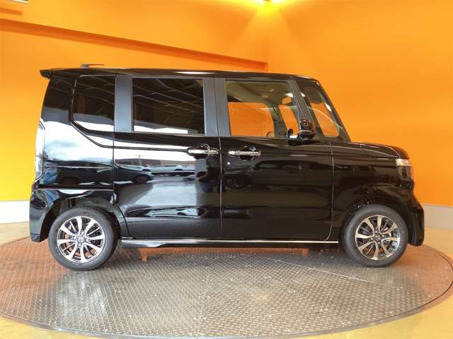 ホンダ Ｎ　ＢＯＸ カスタム ６６０ R8年 (近畿) 99