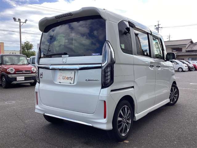 ホンダ Ｎ　ＢＯＸ カスタム ６６０ Ｌ R4年 (近畿) 99