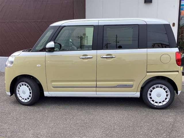 ダイハツ ムーヴ　キャンバス ６６０ ストライプス Ｇ R8年 (近畿) 99