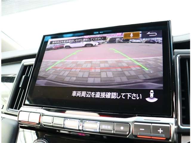 三菱 デリカ　Ｄ：５ ２．２ シャモニー 電動サイドステップ非装着車 ディーゼルターボ ４ＷＤ R6年 (関東) 99
