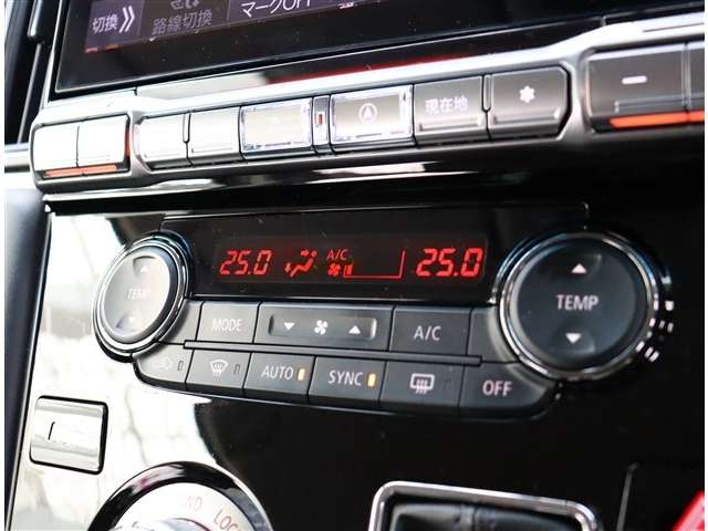三菱 デリカ　Ｄ：５ ２．２ シャモニー 電動サイドステップ非装着車 ディーゼルターボ ４ＷＤ R6年 (関東) 99