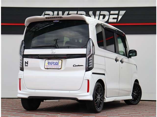 ホンダ Ｎ　ＢＯＸ カスタム ６６０ Ｌ ターボ スタイルプラス ブラック R5年 (関東) 99