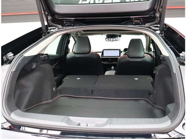 トヨタ プリウス ２．０ Ｚ R5年 (関東) 99