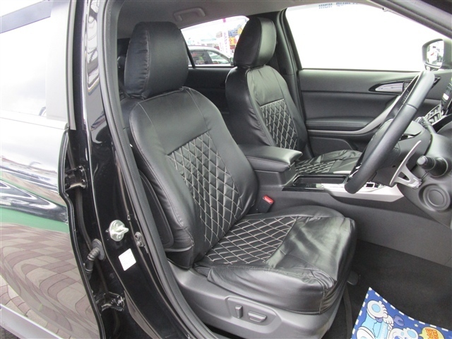 三菱 エクリプス　クロス　ＰＨＥＶ ＰＨＥＶ ２．４ Ｇ ４ＷＤ R3年 (関東) 99