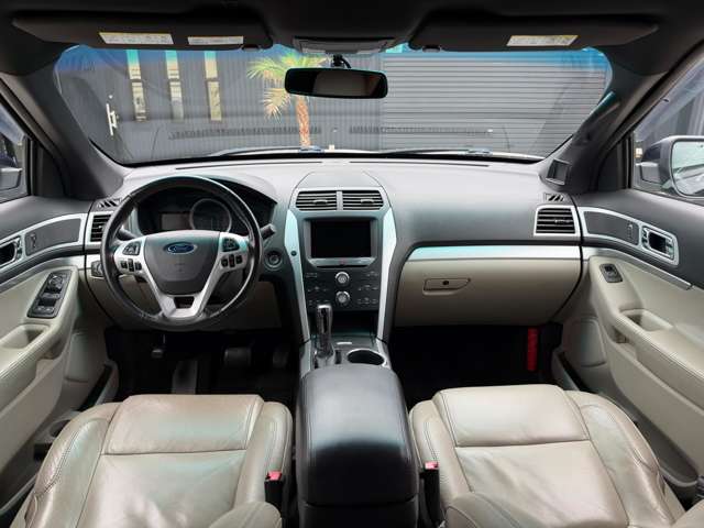 フォード エクスプローラー ＸＬＴ　エコブースト H25年 (関東) 99