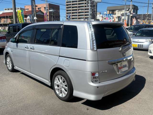トヨタ アイシス ２．０ プラタナ Ｖセレクション H26年 (東海) 99