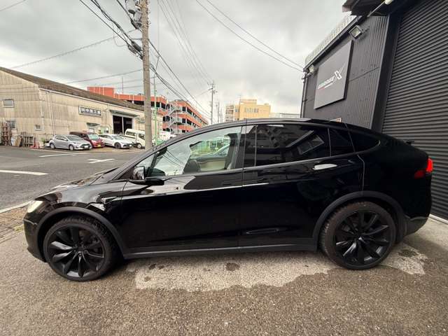 テスラ モデルＸ ロングレンジプラス ＡＷＤ クリーム内装 R2年 (東海) 99
