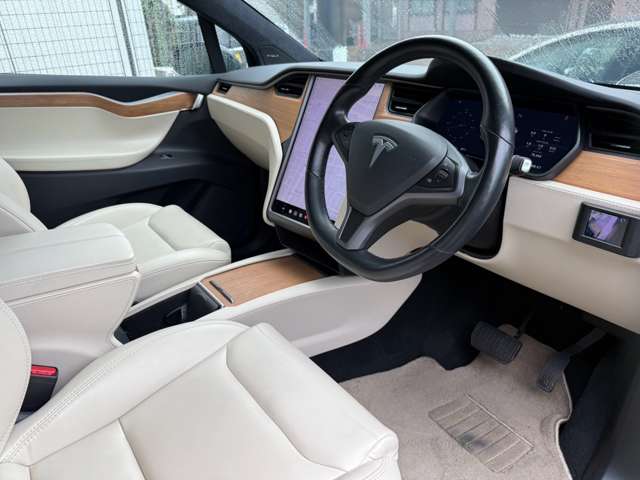 テスラ モデルＸ ロングレンジプラス ＡＷＤ クリーム内装 R2年 (東海) 99