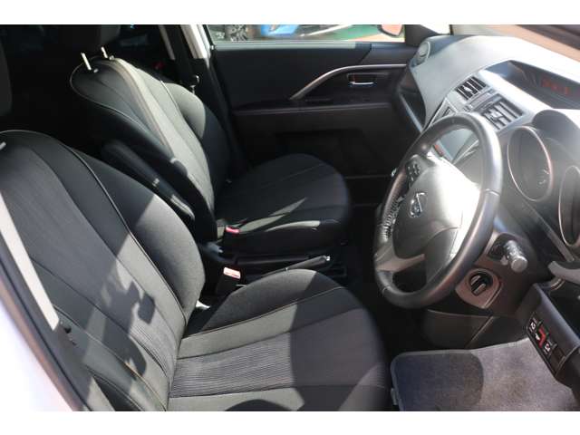 日産 ラフェスタ ２．０ Ｇ H26年 (関東) 99