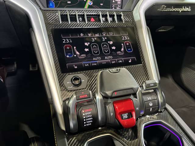 ランボルギーニ ウルス ４．０ ４ＷＤ R1年 (関東) 99